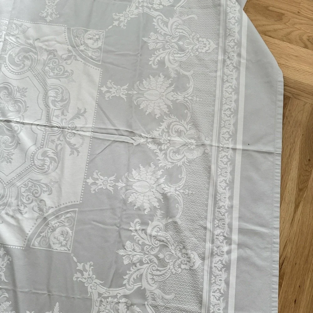 GARNIER-THIEBAUT france 100% COTON-COTTON BAUMWOLLE Tablecloth 74”